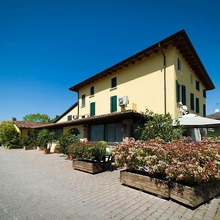 Rifugio San Lorenzo Bed & Breakfast Porto Mantovano Ngoại thất bức ảnh